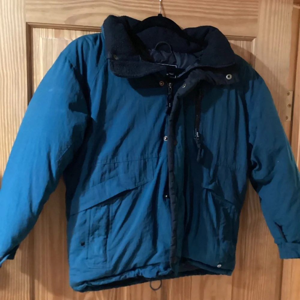 Toma Kids winter jacket in teal - size M (10-12)